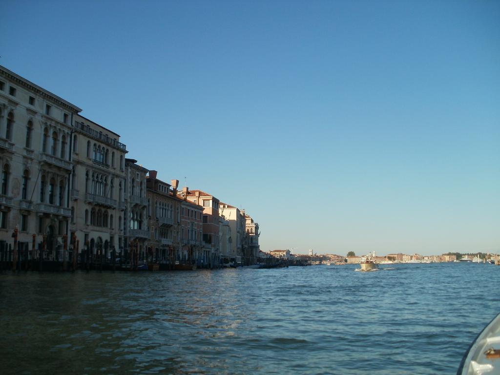 Mimi'S Studios Venedig Værelse billede